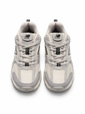 کتونی زنانه نیو بالانس مدل ۵۳۰